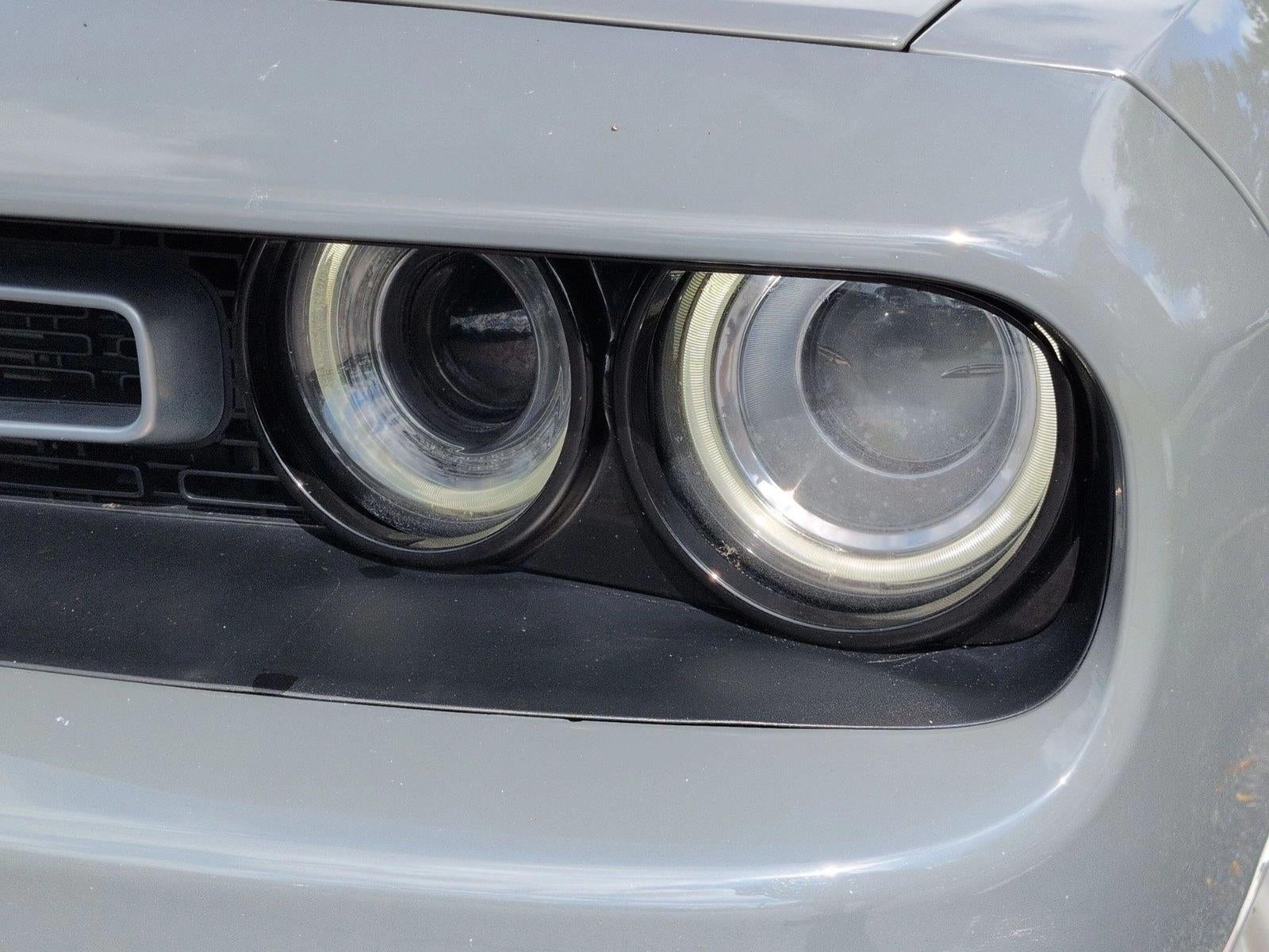 2018 Dodge Challenger SXT RWD
