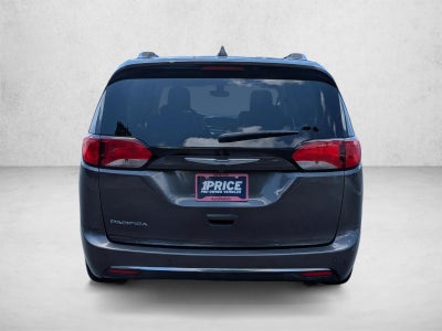 2020 Chrysler Pacifica Touring L FWD