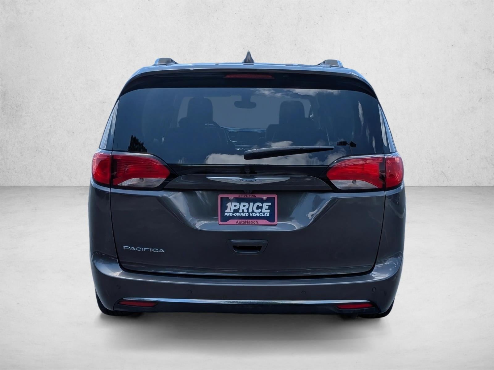 2020 Chrysler Pacifica Touring L FWD