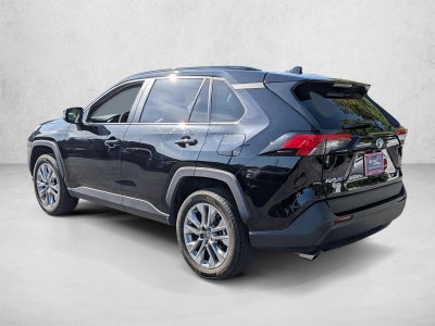2023 Toyota RAV4 XLE Premium FWD (Natl)