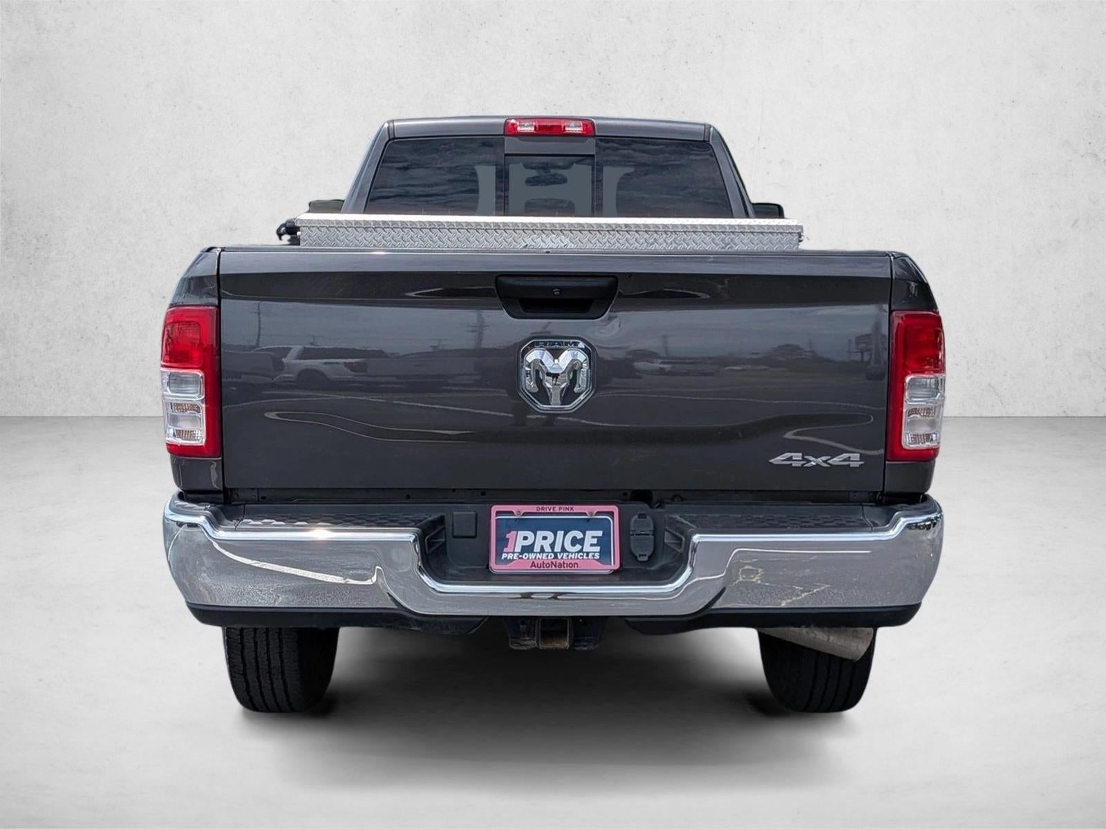 2024 RAM 2500 Tradesman 4x4 Crew Cab 8' Box