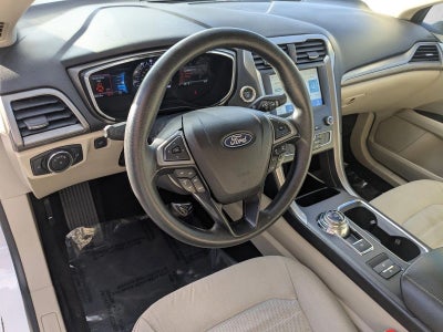 2020 Ford Fusion SE FWD