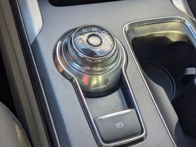 2020 Ford Fusion SE FWD