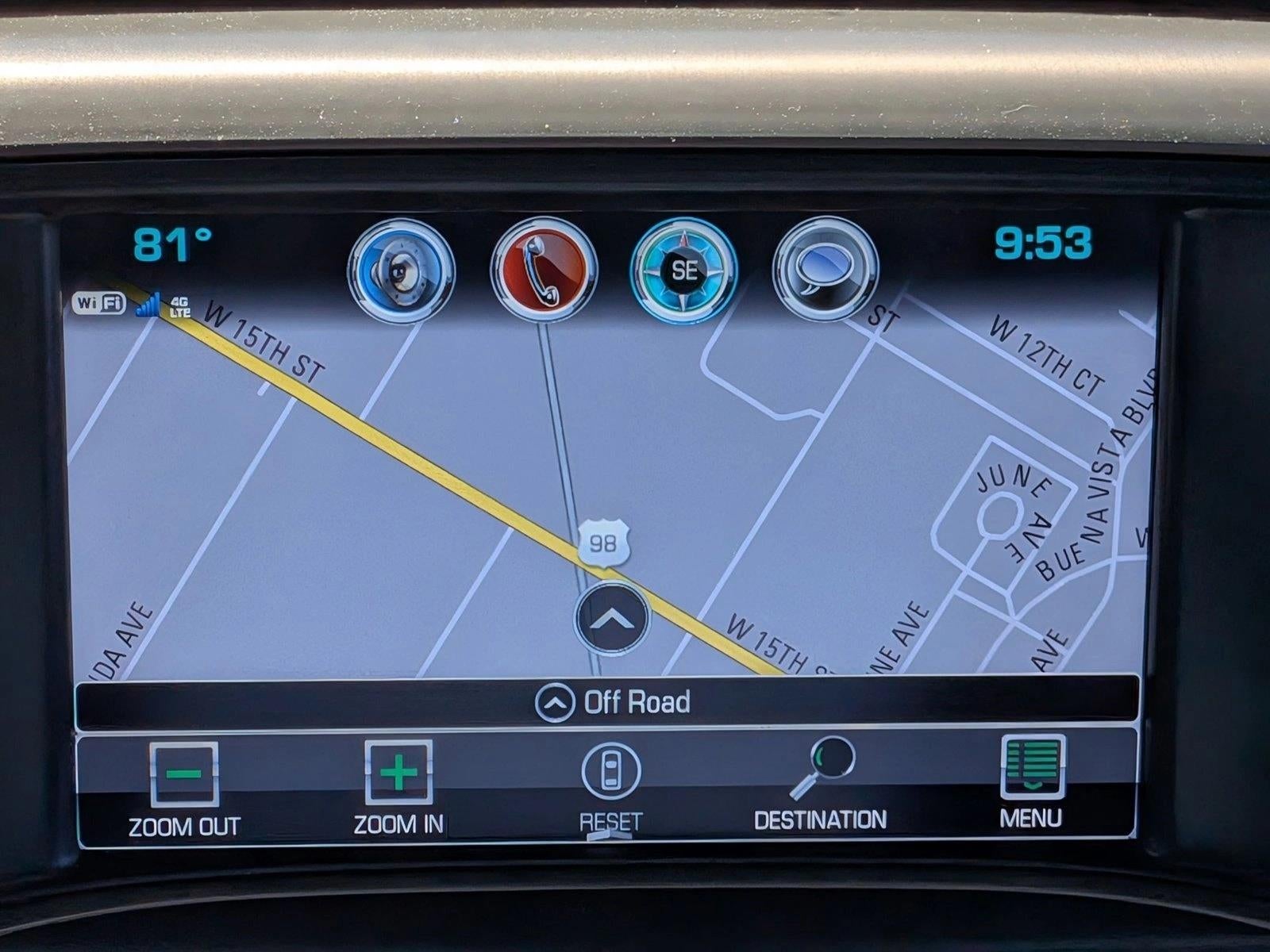 2017 GMC Sierra 1500 Crew Cab Short Box 4-Wheel Drive Denali