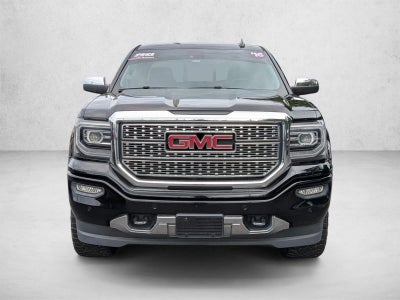 2017 GMC Sierra 1500 Crew Cab Short Box 4-Wheel Drive Denali
