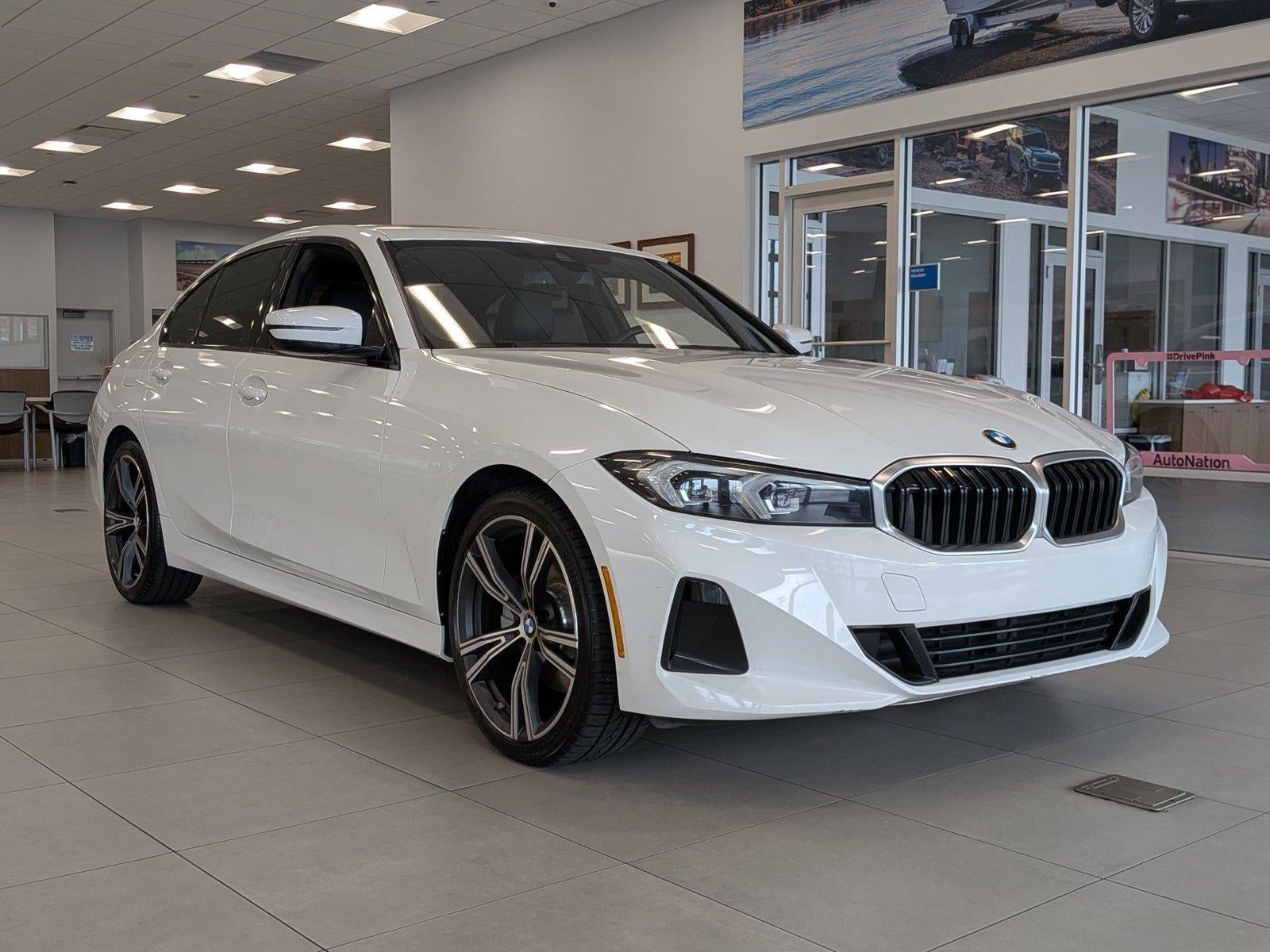 2023 BMW 330i Sedan