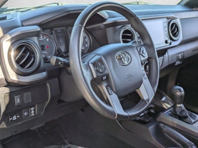 2020 Toyota Tacoma 4WD 4WD TRD Sport Double Cab 5' Bed V6 AT (Natl)