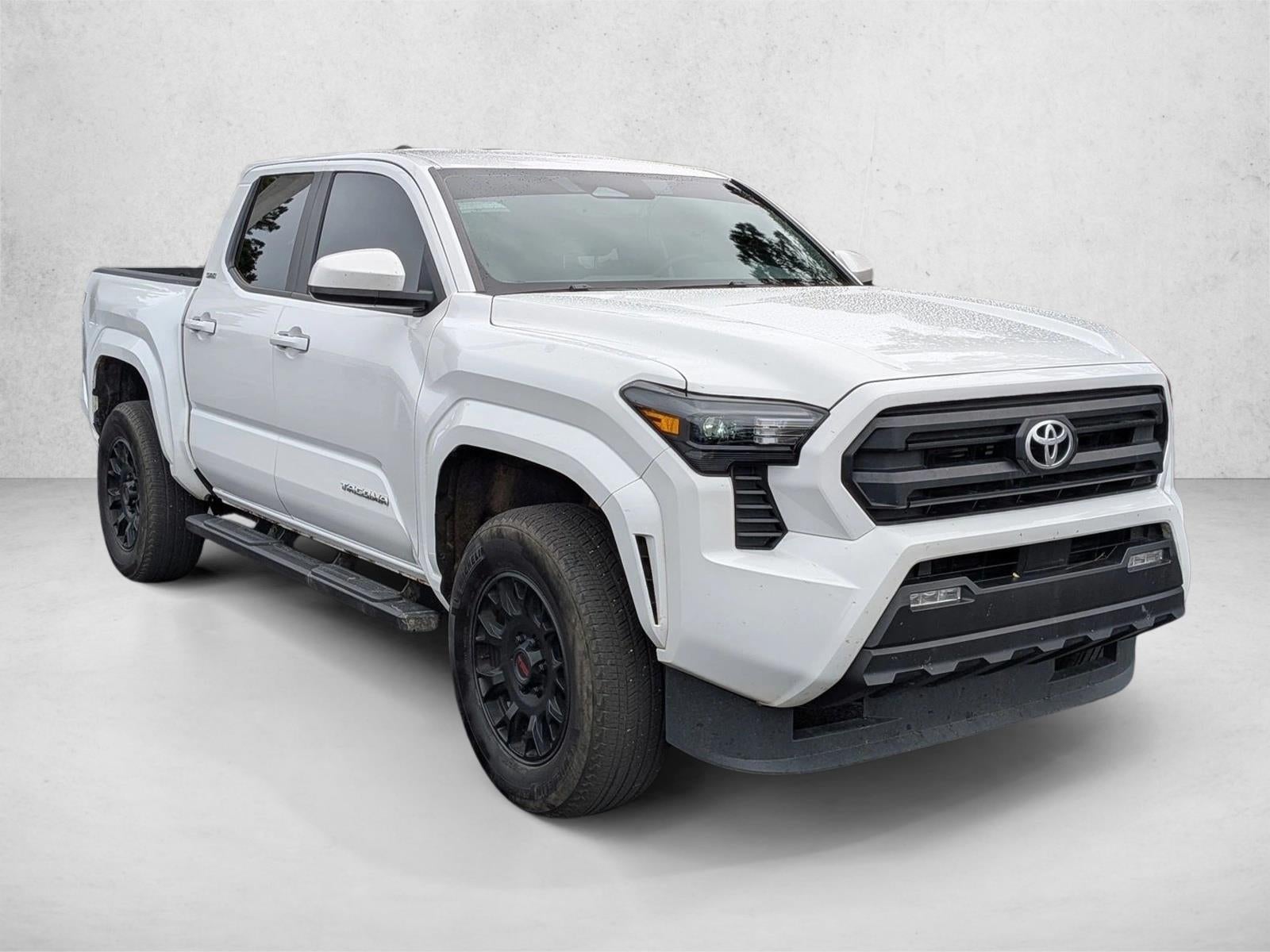 2024 Toyota Tacoma 2WD 2WD SR5 Double Cab 5' Bed AT (Natl)