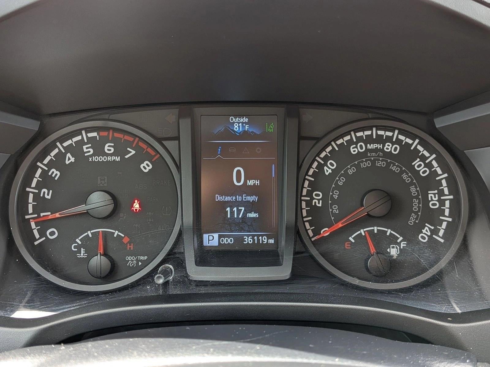 2022 Toyota Tacoma 2WD 2WD SR Double Cab 5' Bed I4 AT (GS)