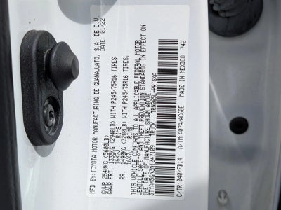 2022 Toyota Tacoma 2WD 2WD SR Double Cab 5' Bed I4 AT (GS)