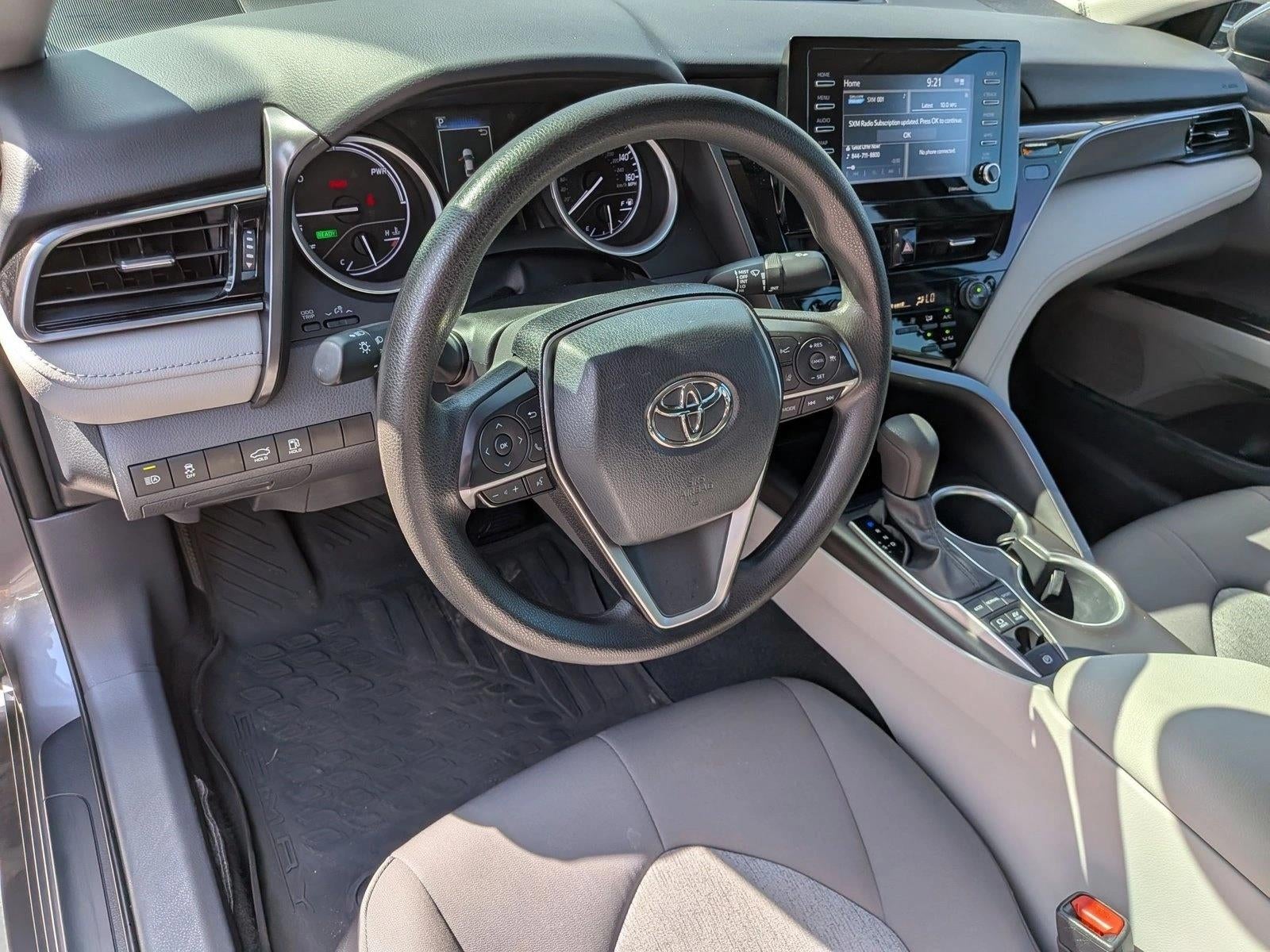 2022 Toyota Camry Hybrid LE CVT (Natl)