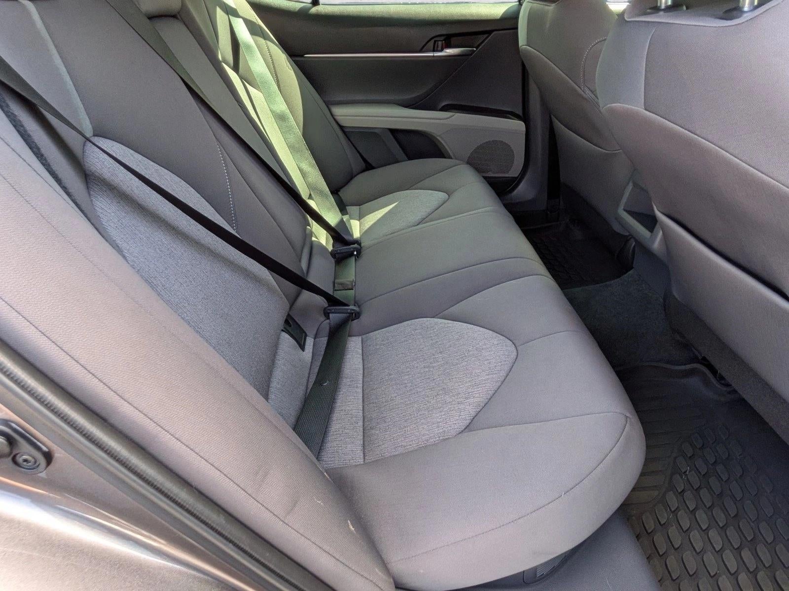 2022 Toyota Camry Hybrid LE CVT (Natl)