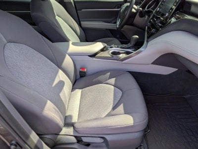 2022 Toyota Camry Hybrid LE CVT (Natl)