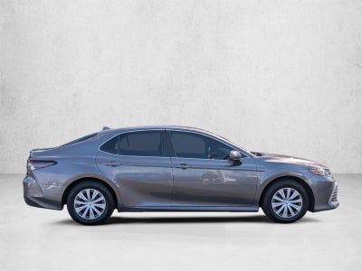 2022 Toyota Camry Hybrid LE CVT (Natl)