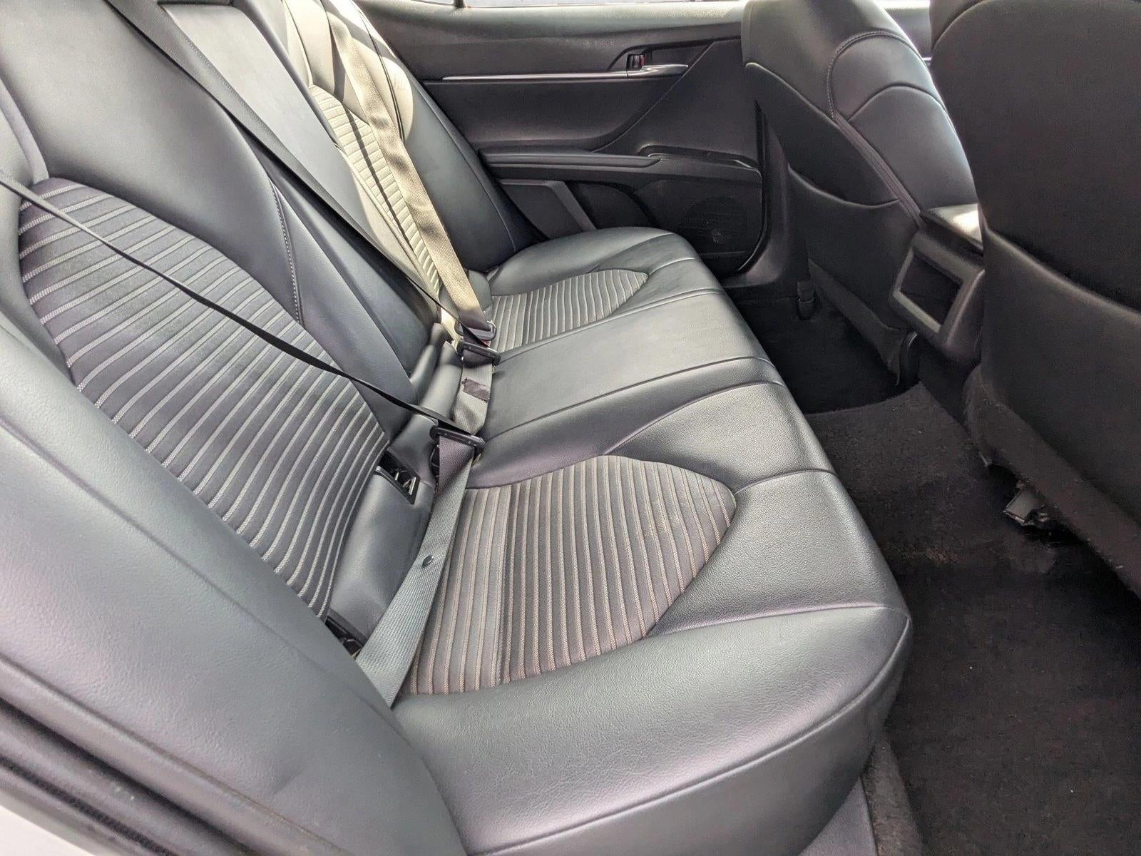 2023 Toyota Camry SE Auto (SE)