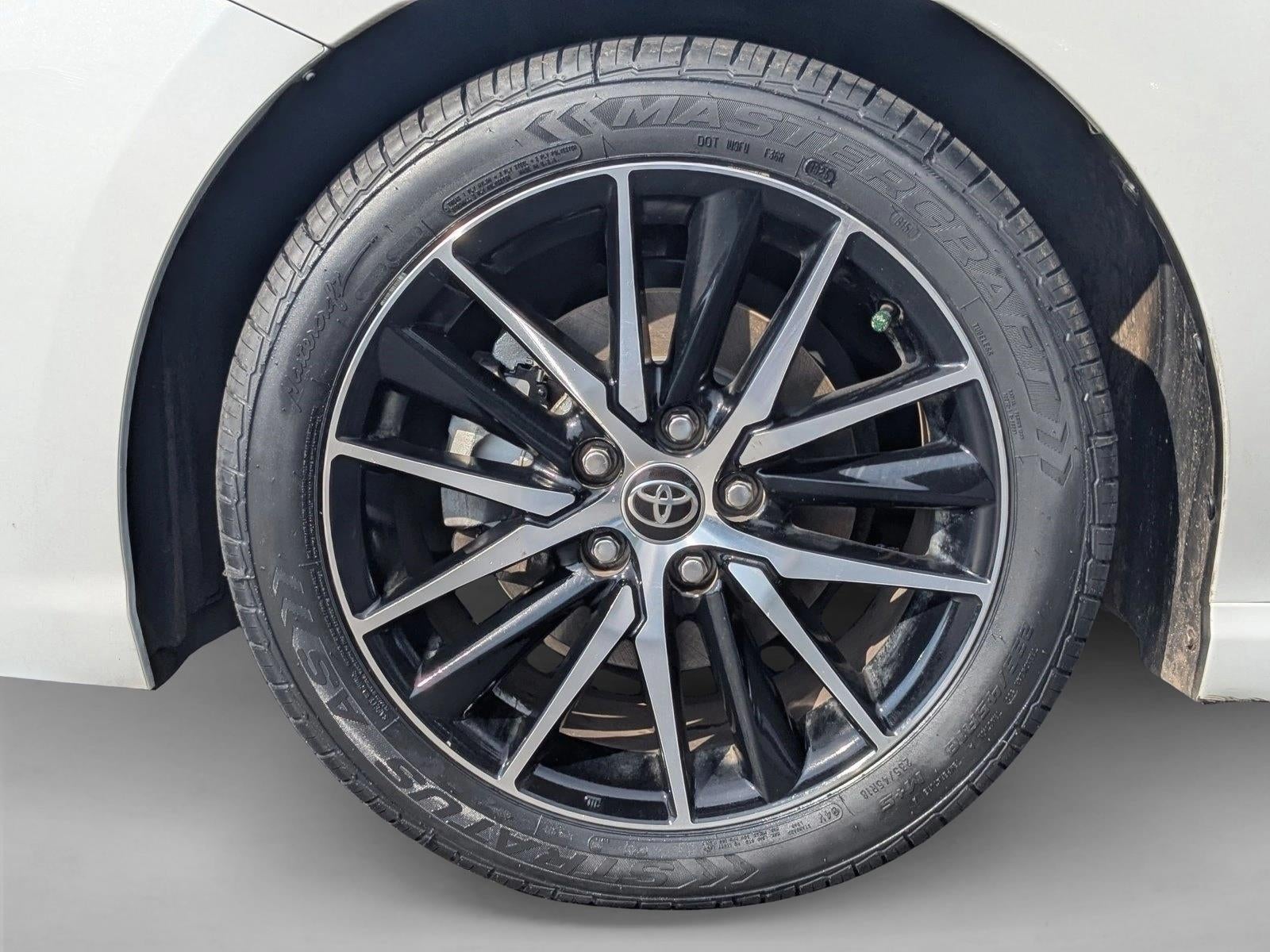 2023 Toyota Camry SE Auto (SE)