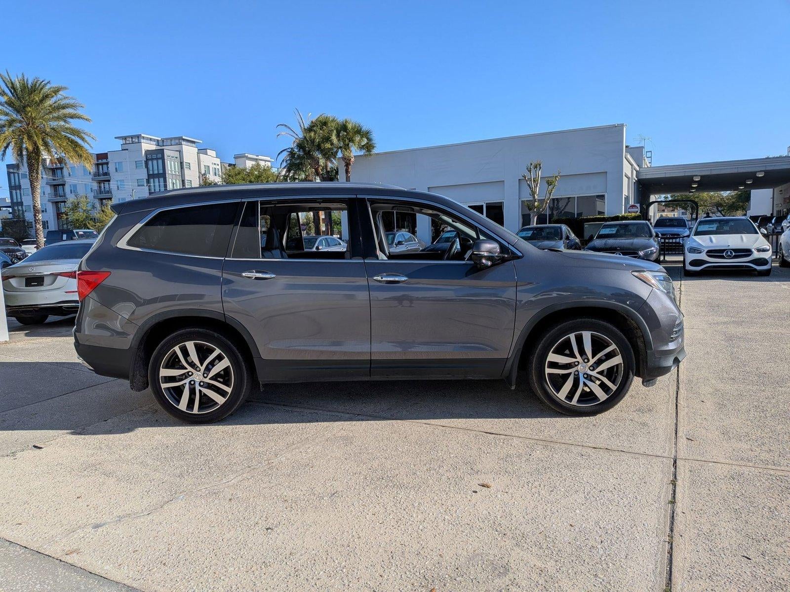 2018 Honda Pilot Touring 2WD