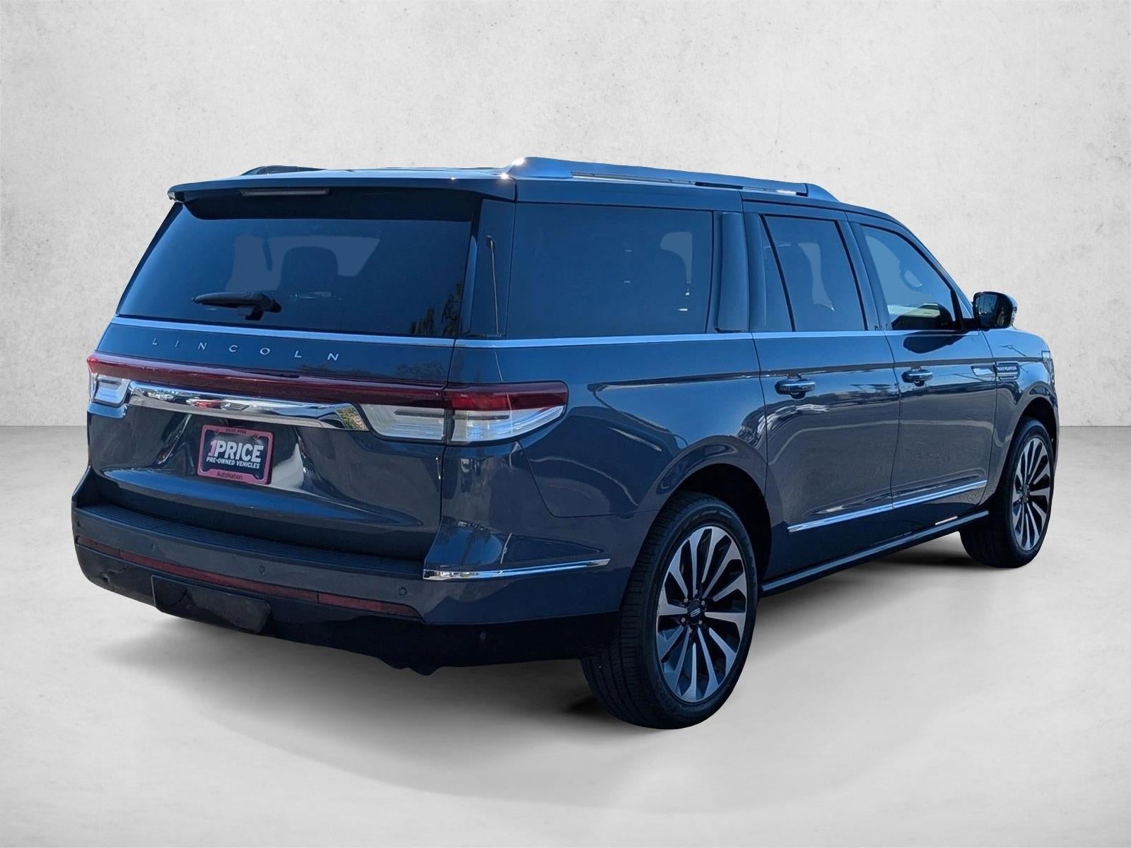 2023 Lincoln Navigator L Reserve 4x2