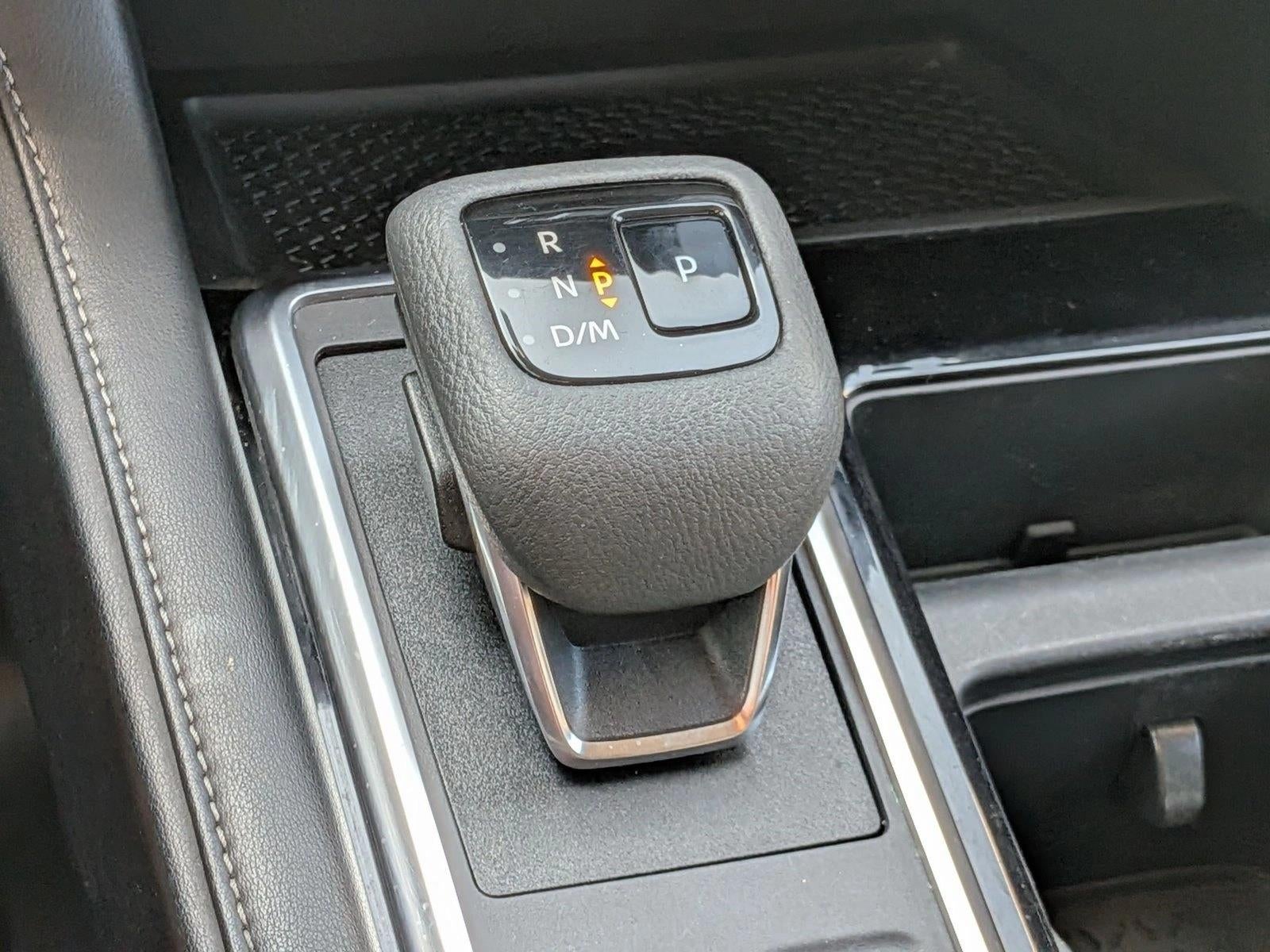 2023 Nissan Pathfinder SL 2WD