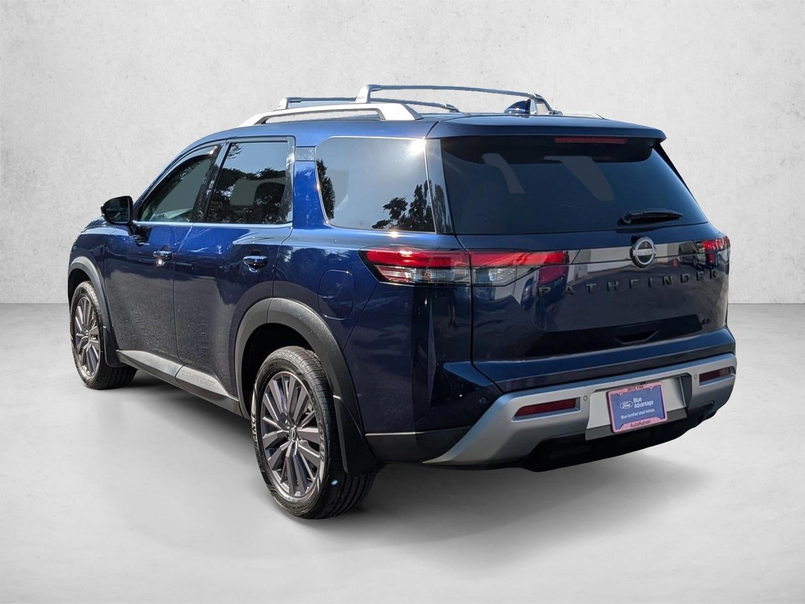 2023 Nissan Pathfinder SL 2WD