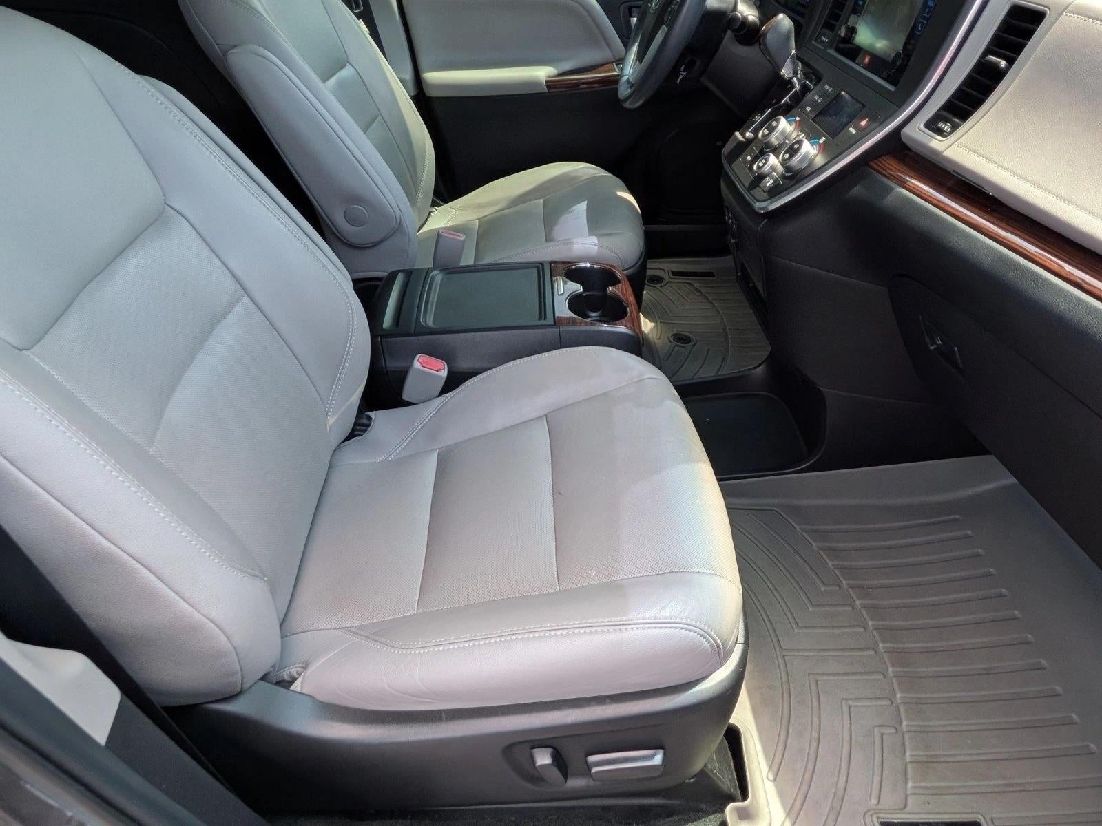 2015 Toyota Sienna 5dr 7-Pass Van Ltd Premium AWD (Natl)