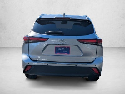 2020 Toyota Highlander XLE FWD (Natl)