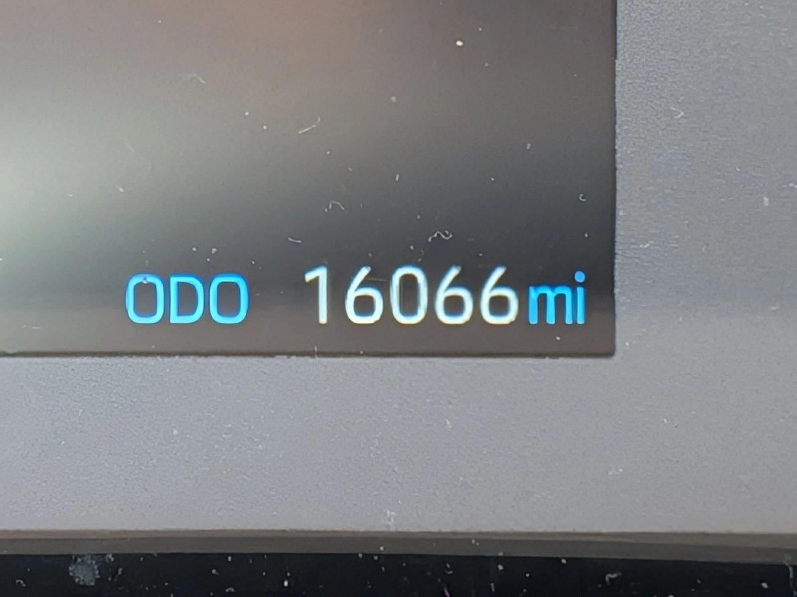 2023 Toyota Corolla Cross L 2WD (Natl)