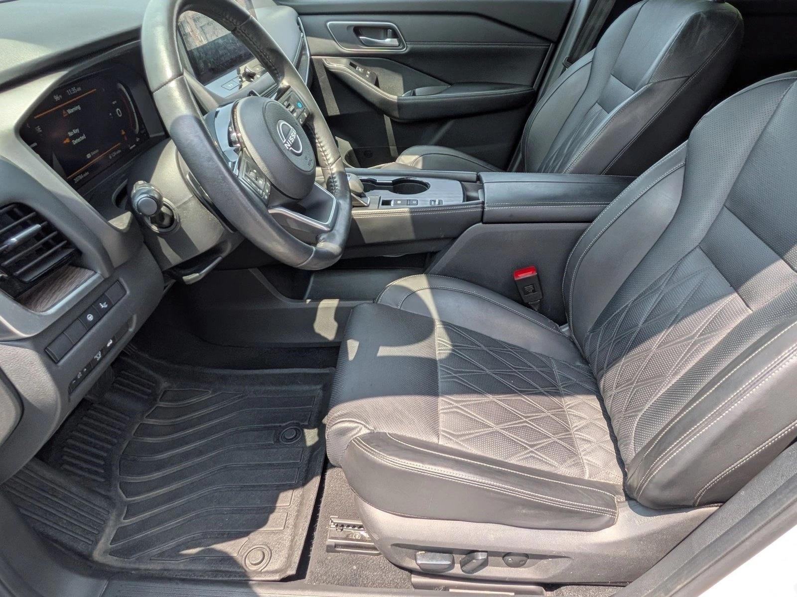 2024 Nissan Rogue FWD Platinum