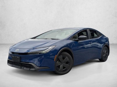 2025 Toyota Prius LE (Natl)