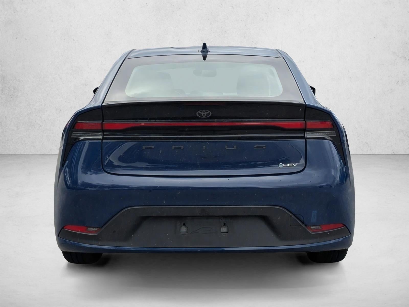 2025 Toyota Prius LE (Natl)