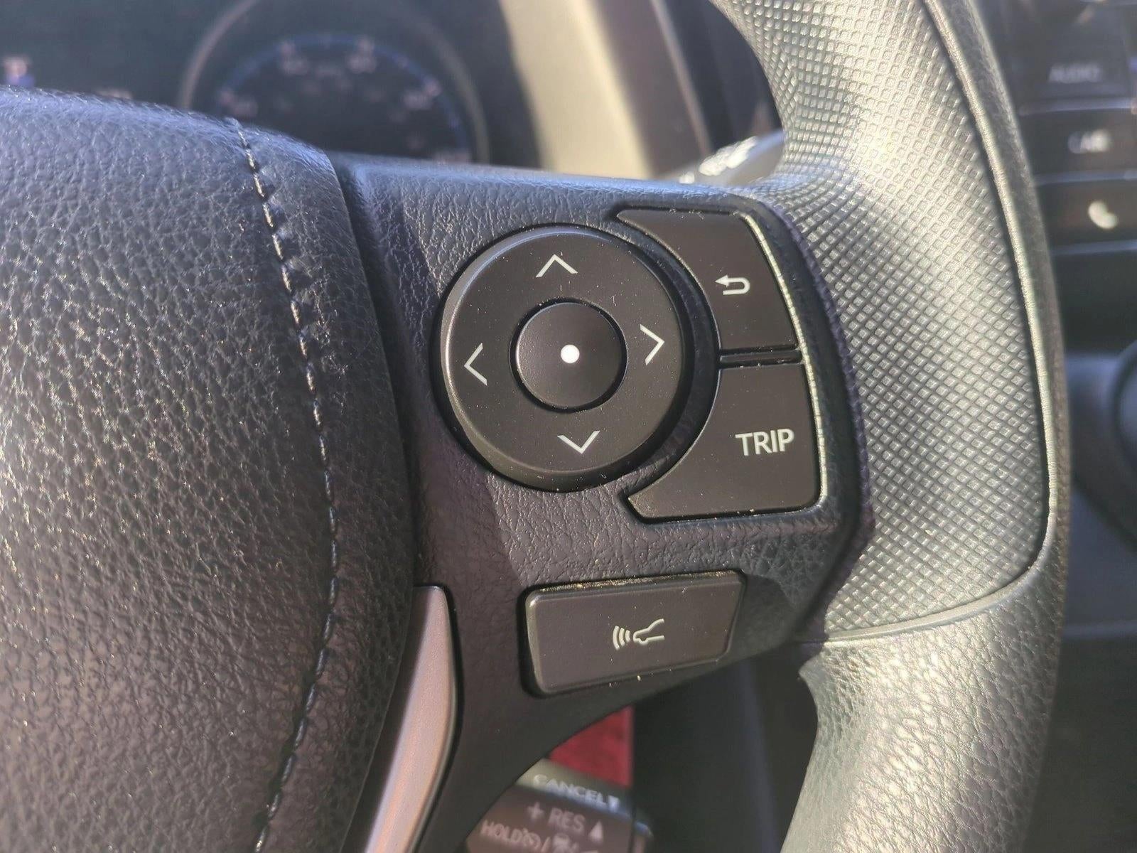 2018 Toyota RAV4 LE AWD (Natl)