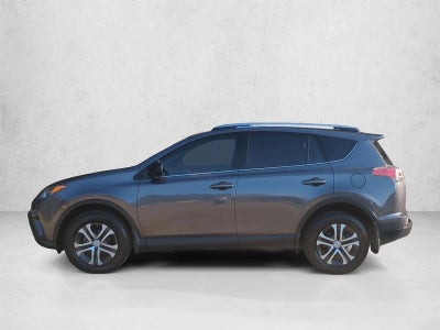2018 Toyota RAV4 LE AWD (Natl)