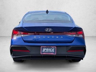 2024 Hyundai ELANTRA SEL IVT