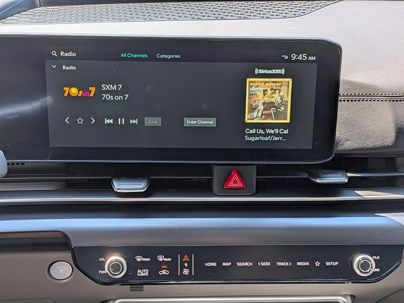 2025 Kia Carnival LXS FWD