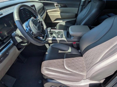 2025 Kia Carnival LXS FWD