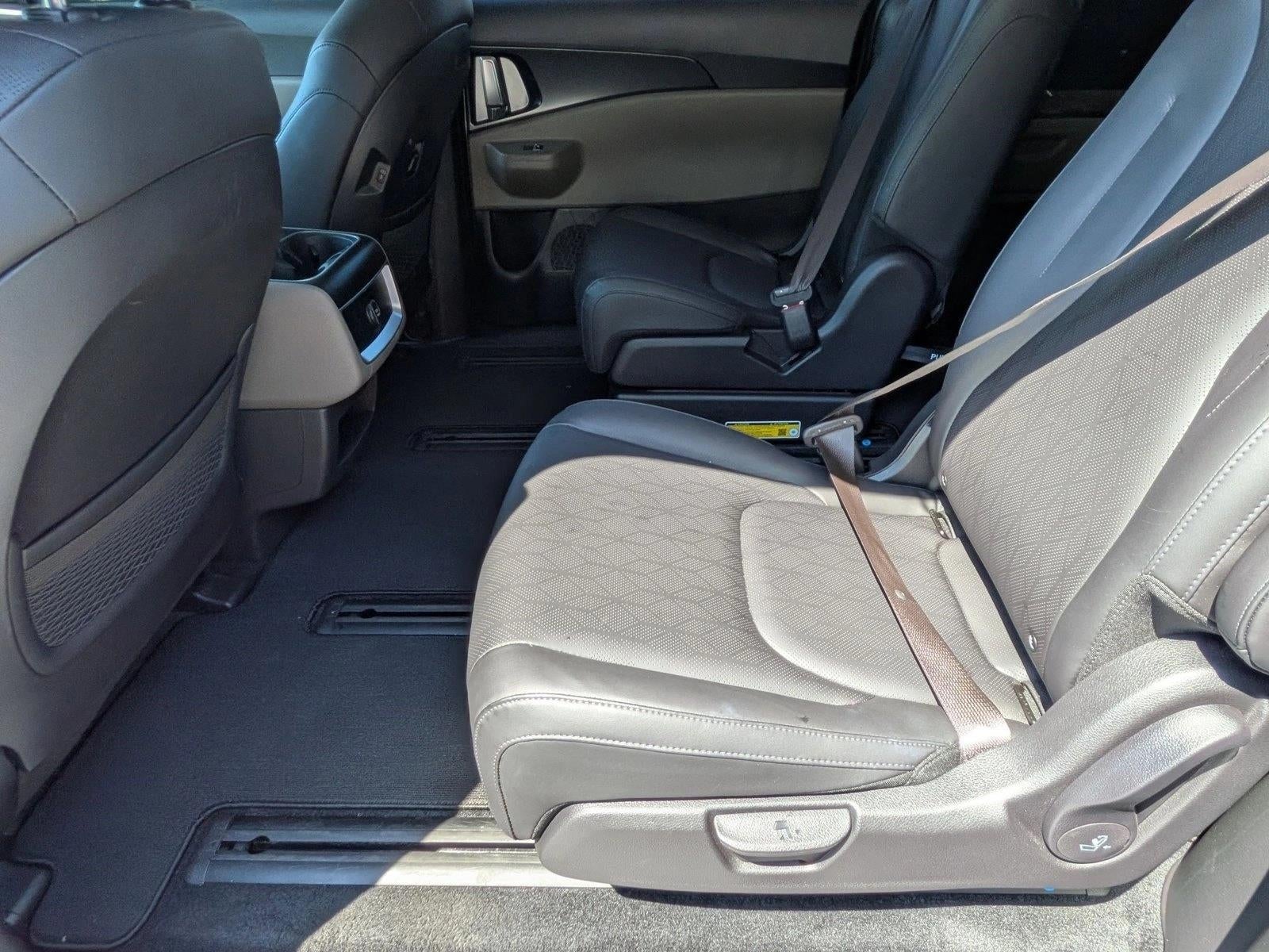 2025 Kia Carnival LXS FWD