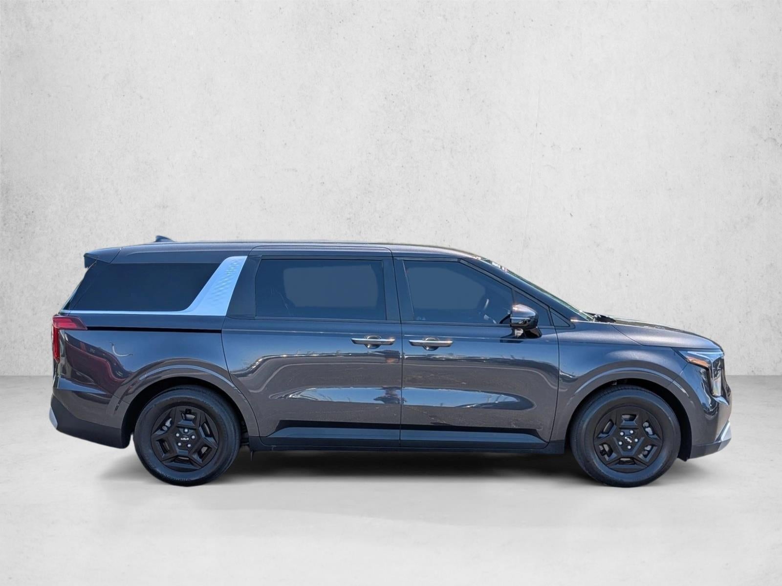 2025 Kia Carnival LXS FWD