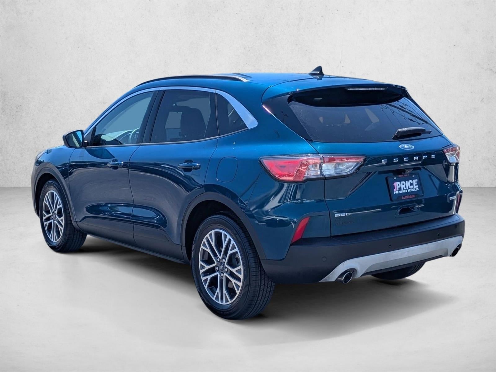 2020 Ford Escape SEL FWD