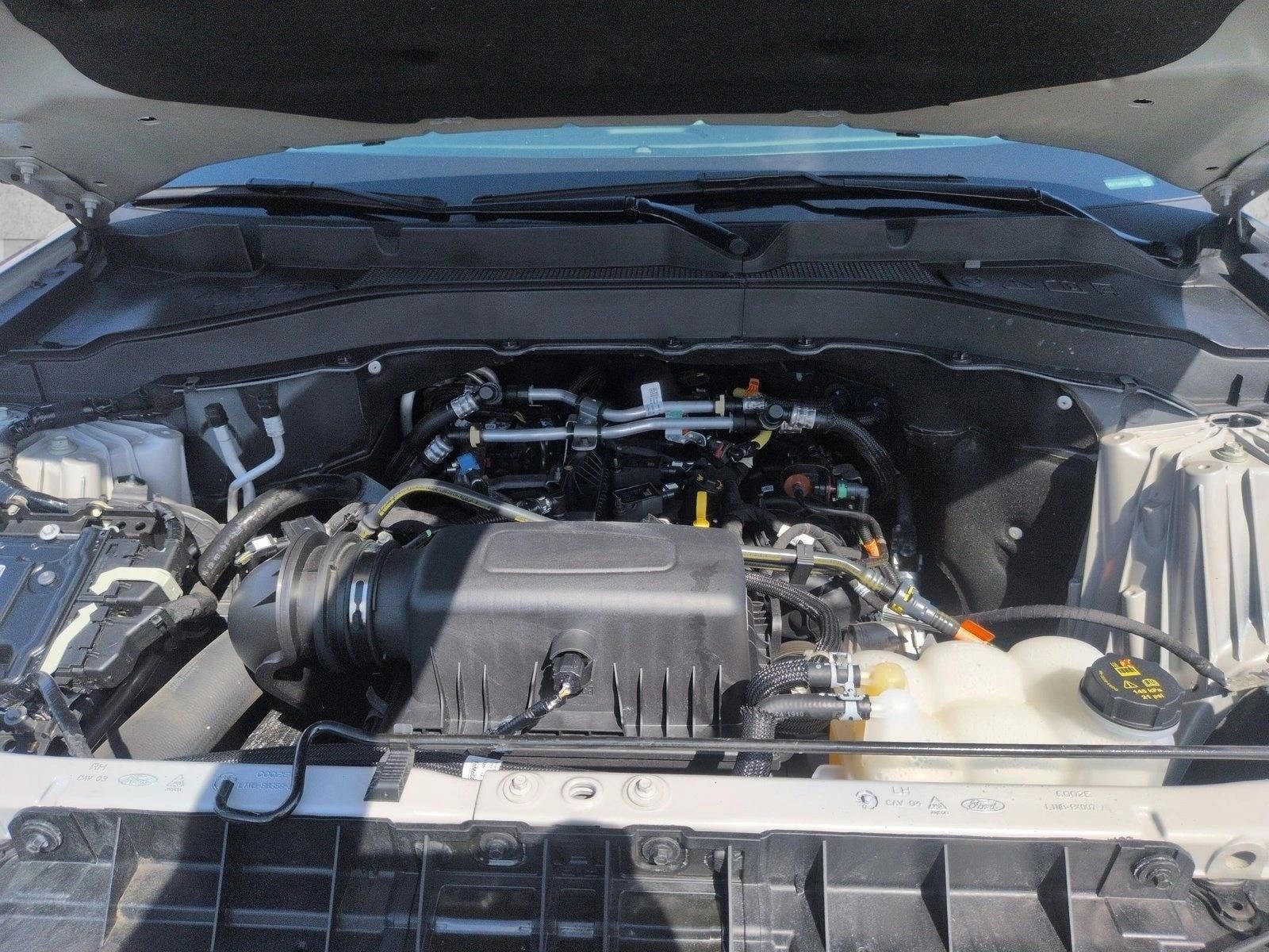 2024 Ford Explorer XLT RWD