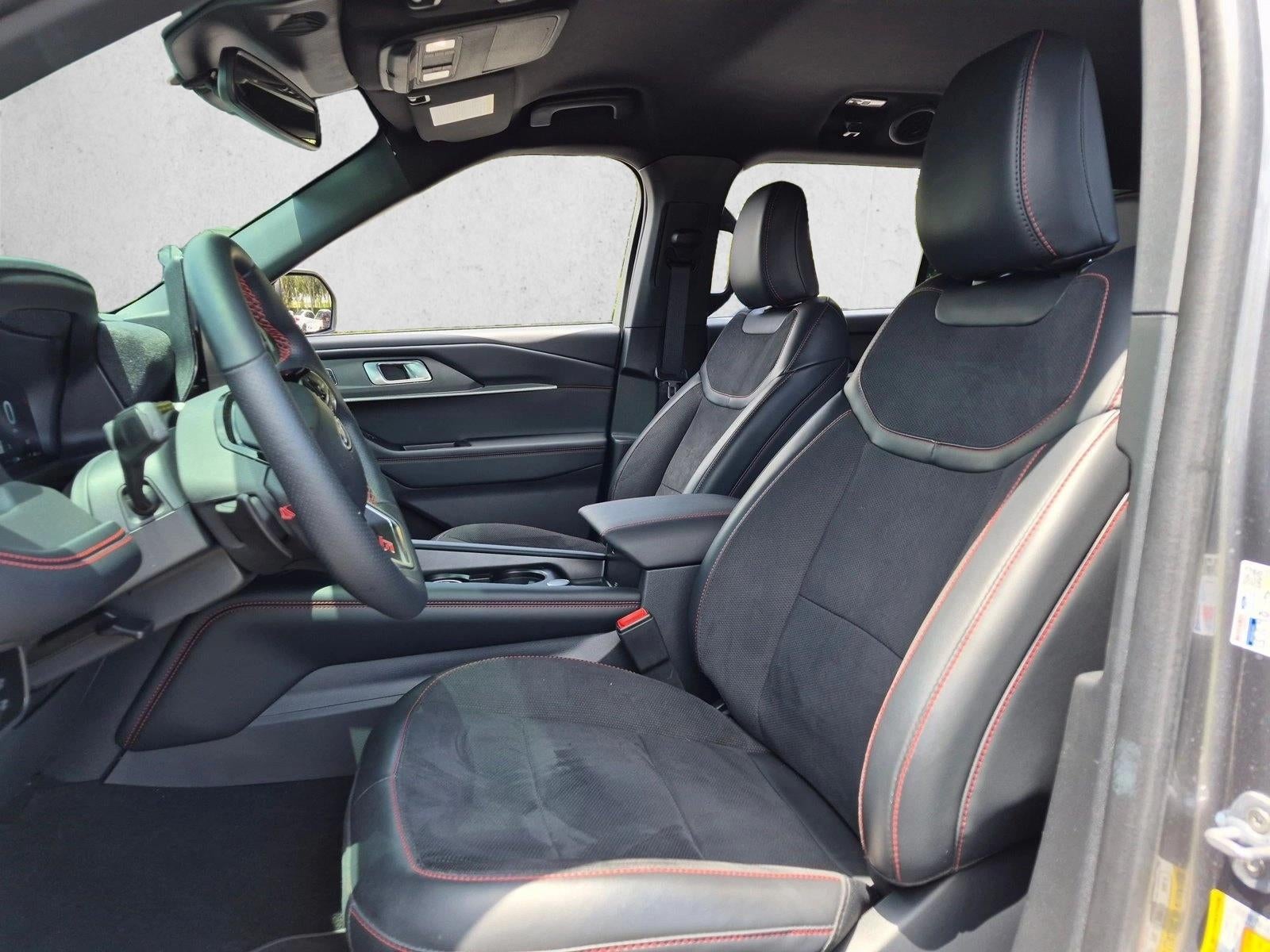 2025 Ford Explorer ST 4WD