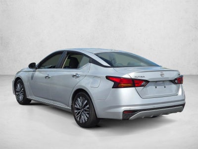 2024 Nissan Altima 2.5 SV Sedan