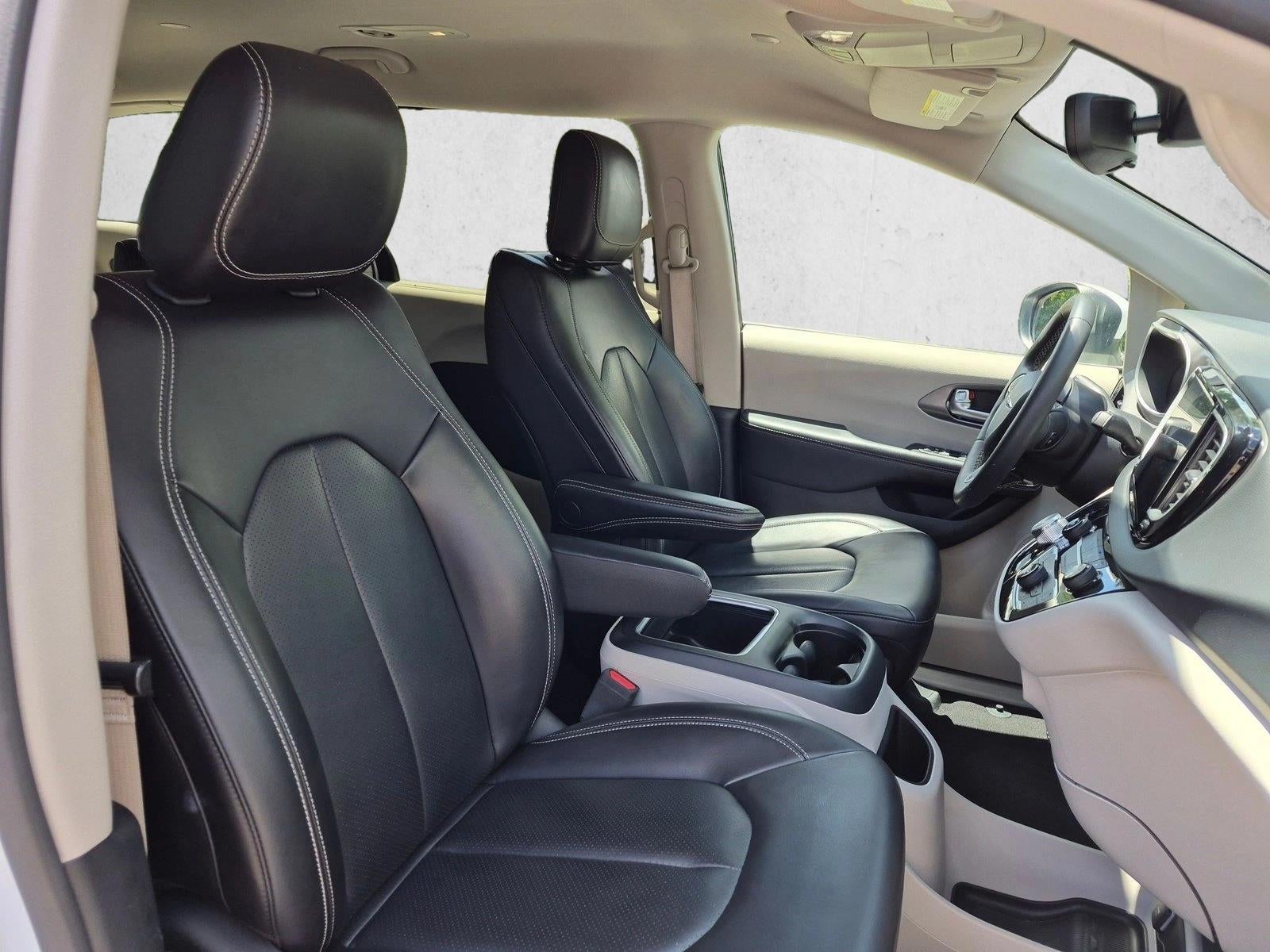 2023 Chrysler Pacifica Touring L FWD