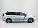 2023 Chrysler Pacifica Touring L FWD