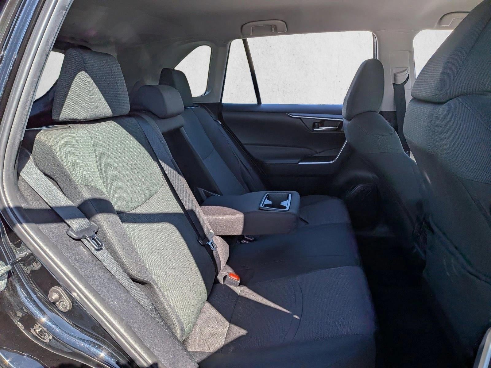 2023 Toyota RAV4 XLE FWD (GS)