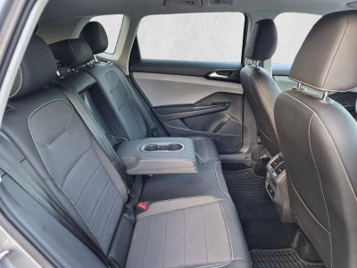 2023 Volkswagen Taos SE FWD