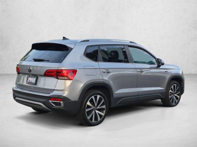 2023 Volkswagen Taos SE FWD