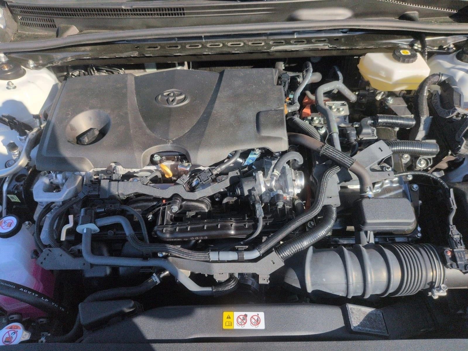 2025 Toyota Camry SE (SE)