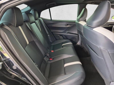 2025 Toyota Camry SE (SE)