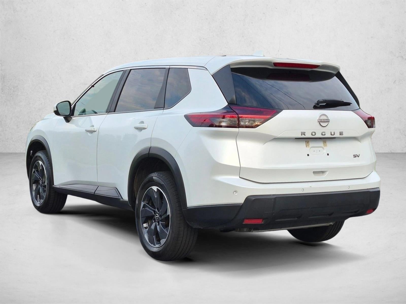 2024 Nissan Rogue FWD SV