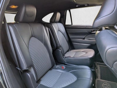 2021 Toyota Highlander XSE FWD (Natl)